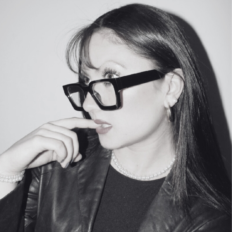 Writer: Lola LaChapelle