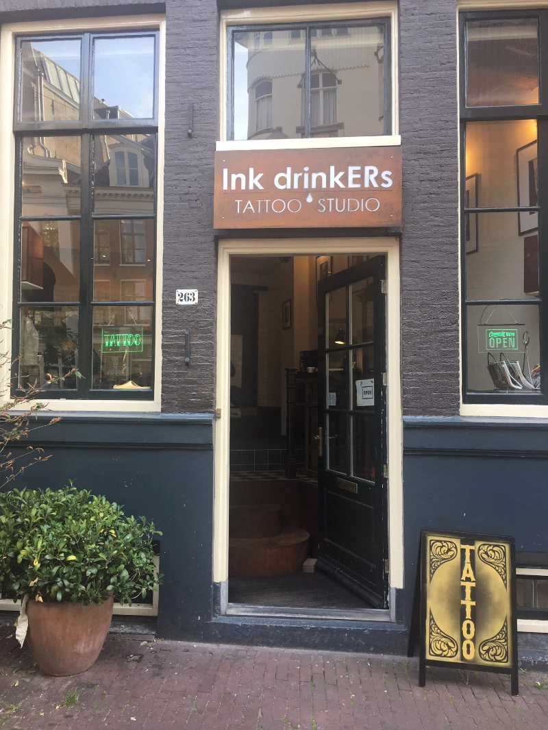 Ink DrinkERs tattoo studio amsterdam Spuistraat 263, Amsterdam