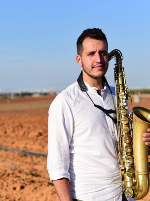 Yuval Teaching Profile