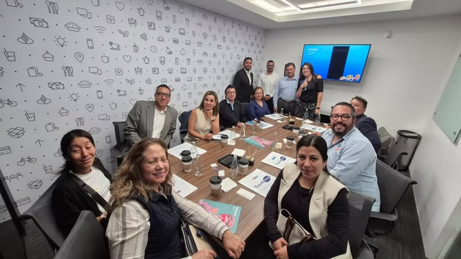 Viajecito Corazón by Fraveo tuvo el honor de ser invitada a la capacitación sobre bloqueos en Europa.