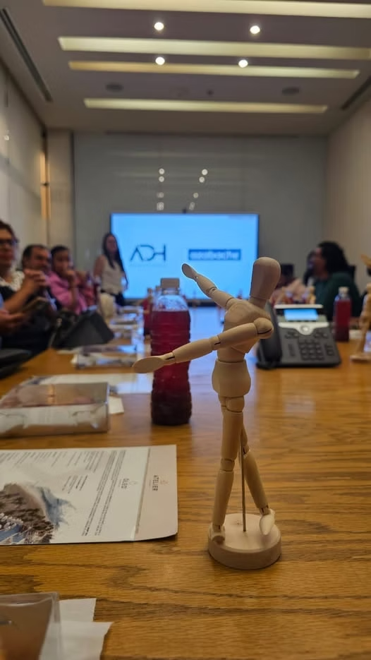 ViajesyAventurasByFraVEO presente en la capacitación de hoteles.