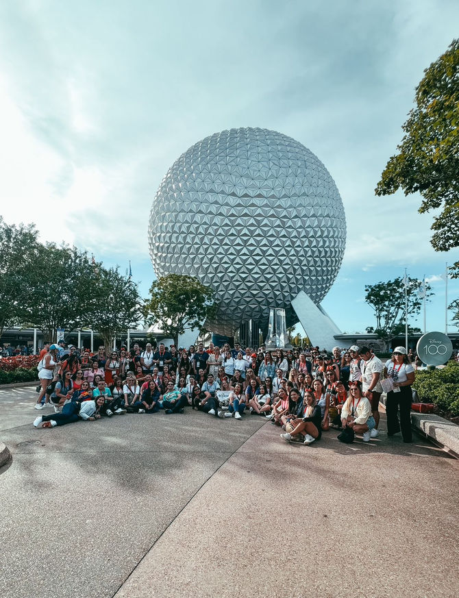 Fam a Disney Galaxy Vacations