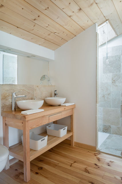 Salle de bains en bois design Bruno du Moulin