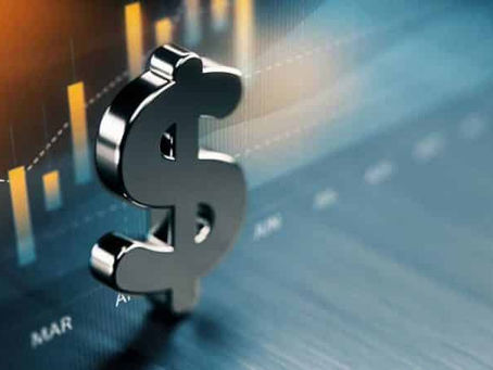 O Jogo Financeiro: A Importância do Assessor de Investimentos para Jogadores de Futebol Profissional