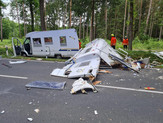 Einsatz Nr. 12 VUPK, Wohnmobil gegen Baum!🚒🚑🚔