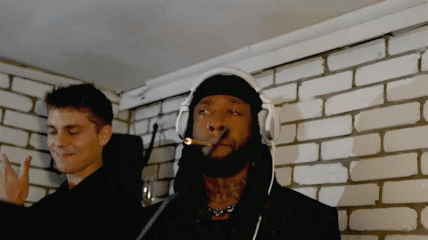 LIVE NATION_TRIBECA FILM FESTIVAL_CLIP 02-Animated Image (Small).gif