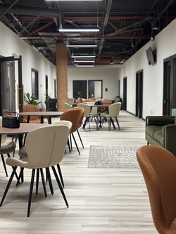 2E4801E2-2598-4DFF-9D44-61617D81267B