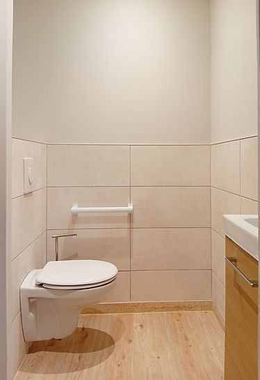wc copie.jpg