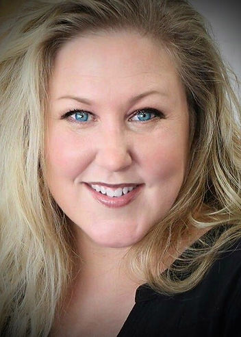 corinne roberts headshot.jpg