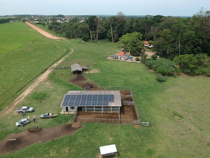 Instalação de gerador solar fotovoltaico rural em Porto Maringá