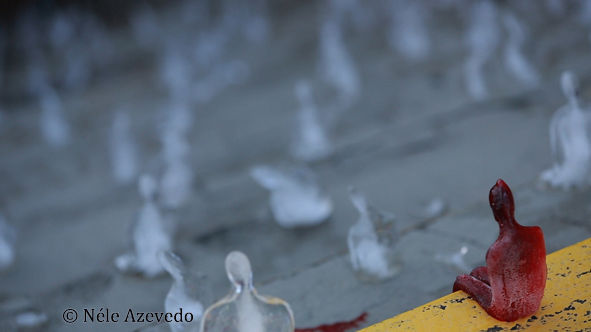 minimum monument by Néle Azevedo