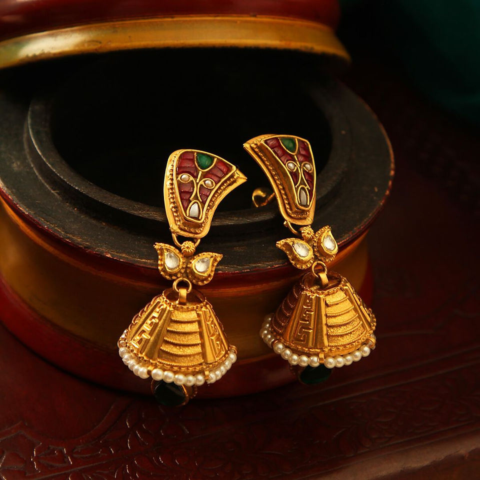 22k gold bridal jhumkas, bridal gold jhumka designs