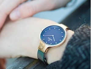 List of Top 10 Stylish Watches for Women Under ₹10000 in 2025 | South Indian Jewels