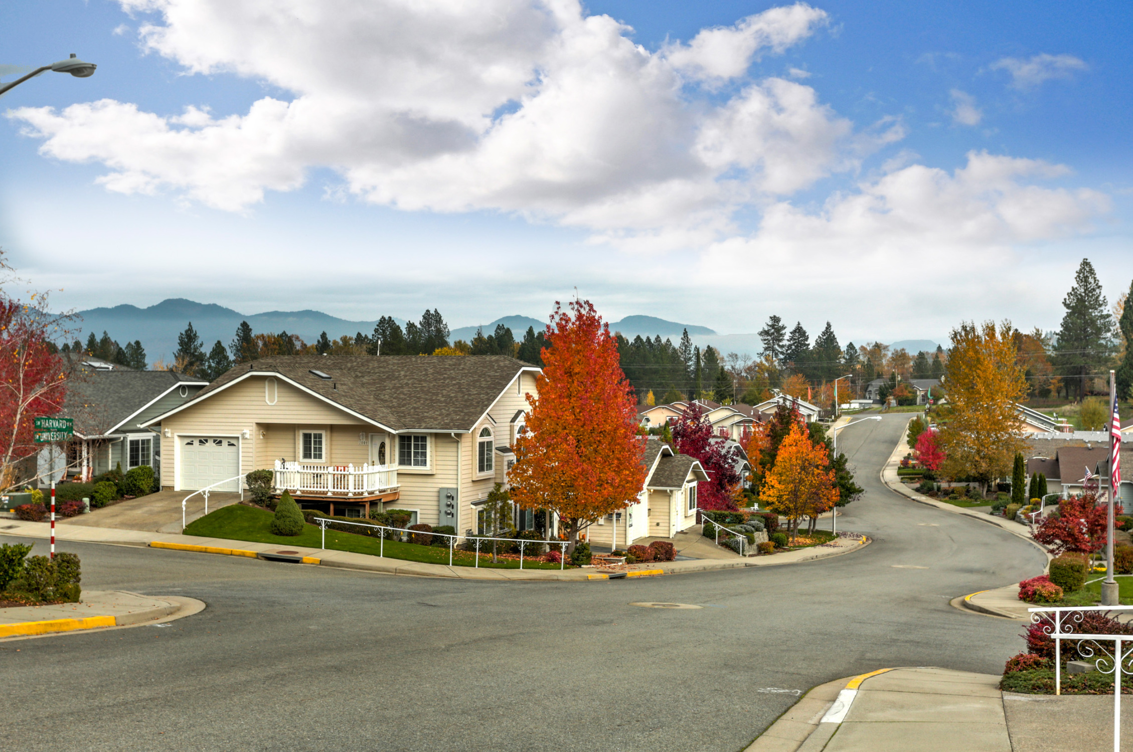to Horizon Village, Oregon's Best 55+ Senior Living Community