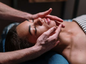 The Ultimate Guide to Face Lifting Massage: Techniques and Benefits