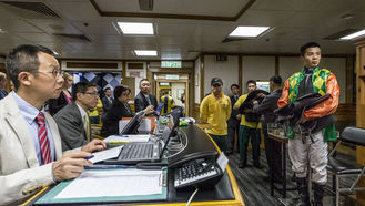 EP.10 競賽小組偏幫潘神之謎