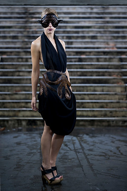 COLLECTION_LUCTOR_ET_EMERGO_STEFANIE_NIEUWENHUYSE_EZZIDIN_ALWAN_LOOK_6A