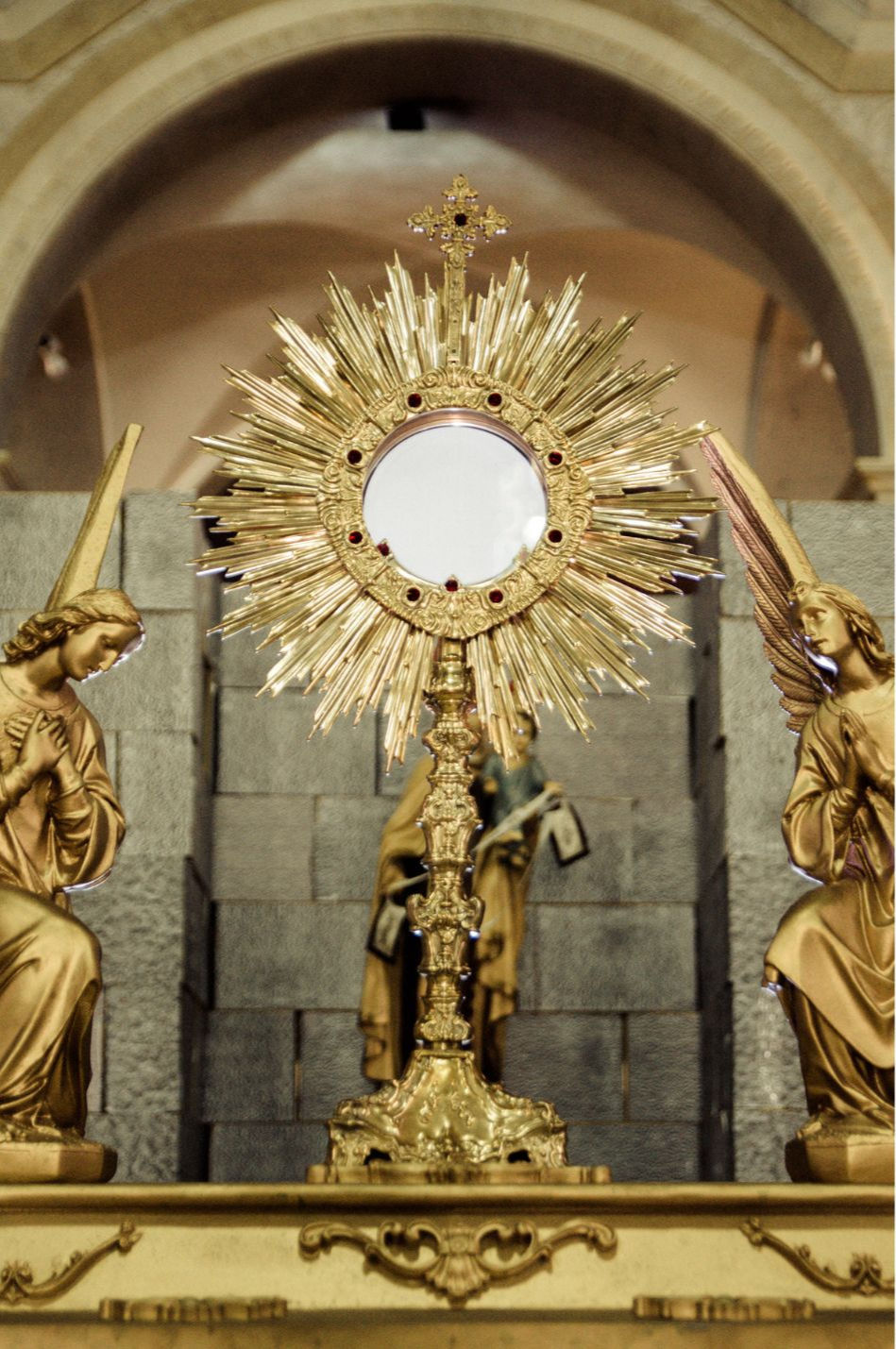 EucharisticAdoration.jpg