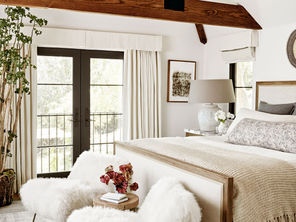 Drooling over Julianne's new home!