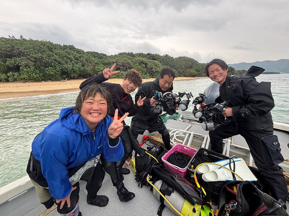賑やかな2日目です
