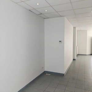 Interieur vernieuwd dankzij professionele schilderwerken, door C-Design.