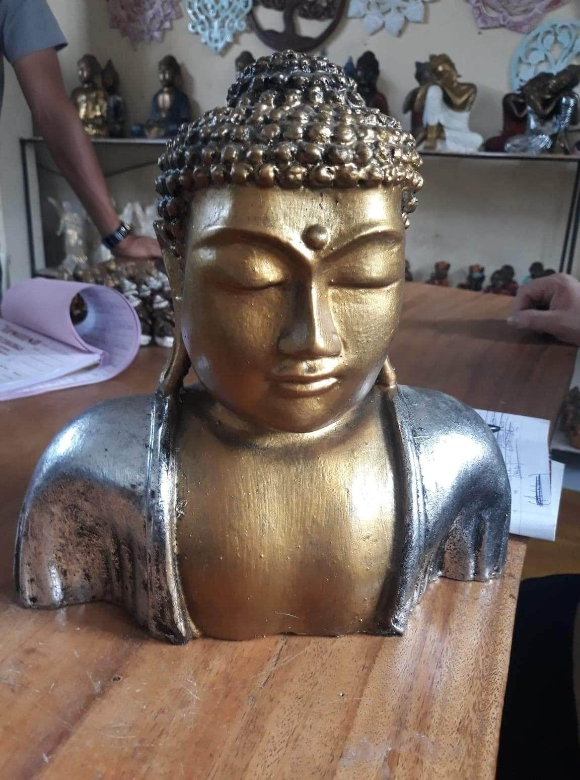 buste bouddha en resine 22 cm