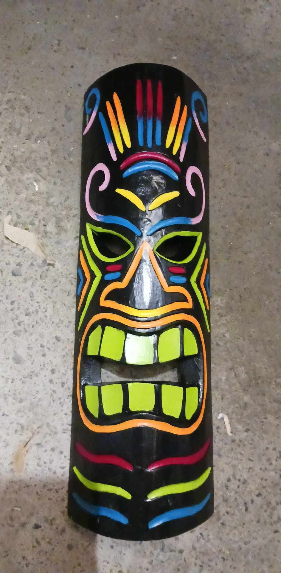 Miniature : Top des deco exotiques Masques tiki pas cher- 50cm