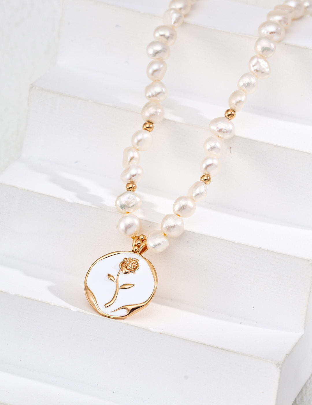 Rose Embrace Necklace