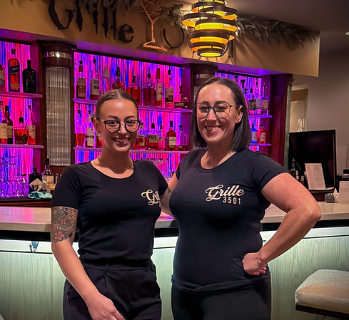 Shannon+ WIllow_edited.jpg