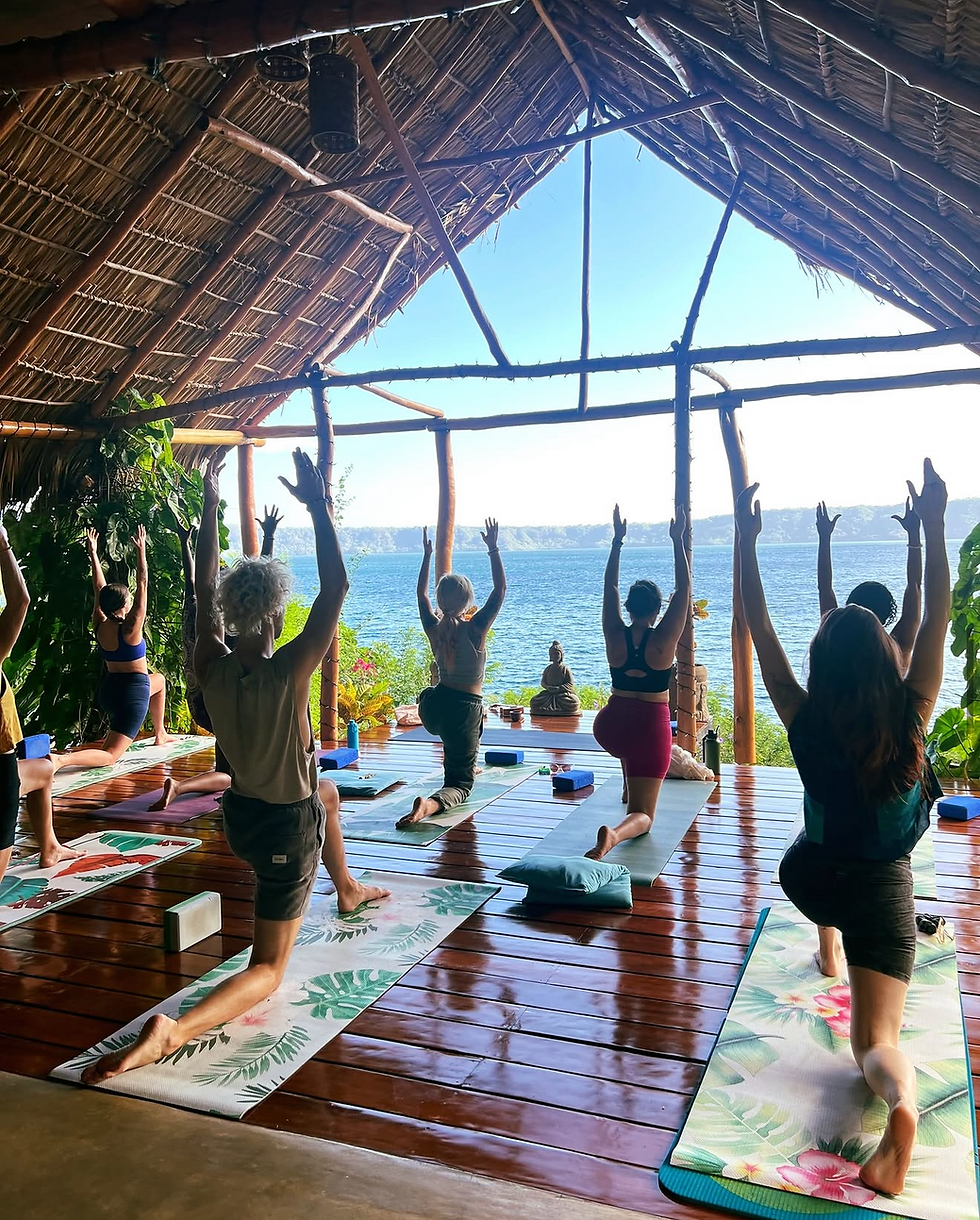 Fire & Ice Yoga Retreat 🌋🧊 Laguna de Apoyo Nicaragua
