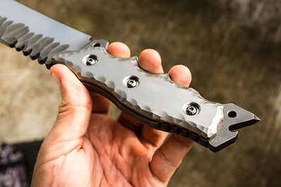 GECKO TITANE tactical tanto Sasha Krauser Knives (14).jpg