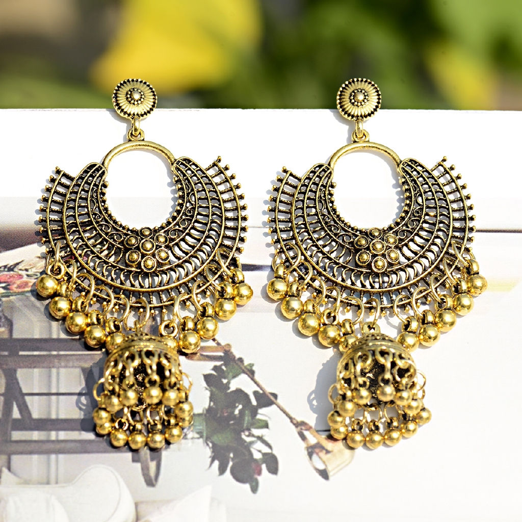 Earrings + Free Earrings 