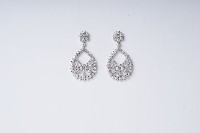 ต่างหูเพชร