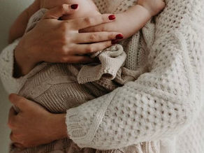 Etiquette when visiting someone postpartum