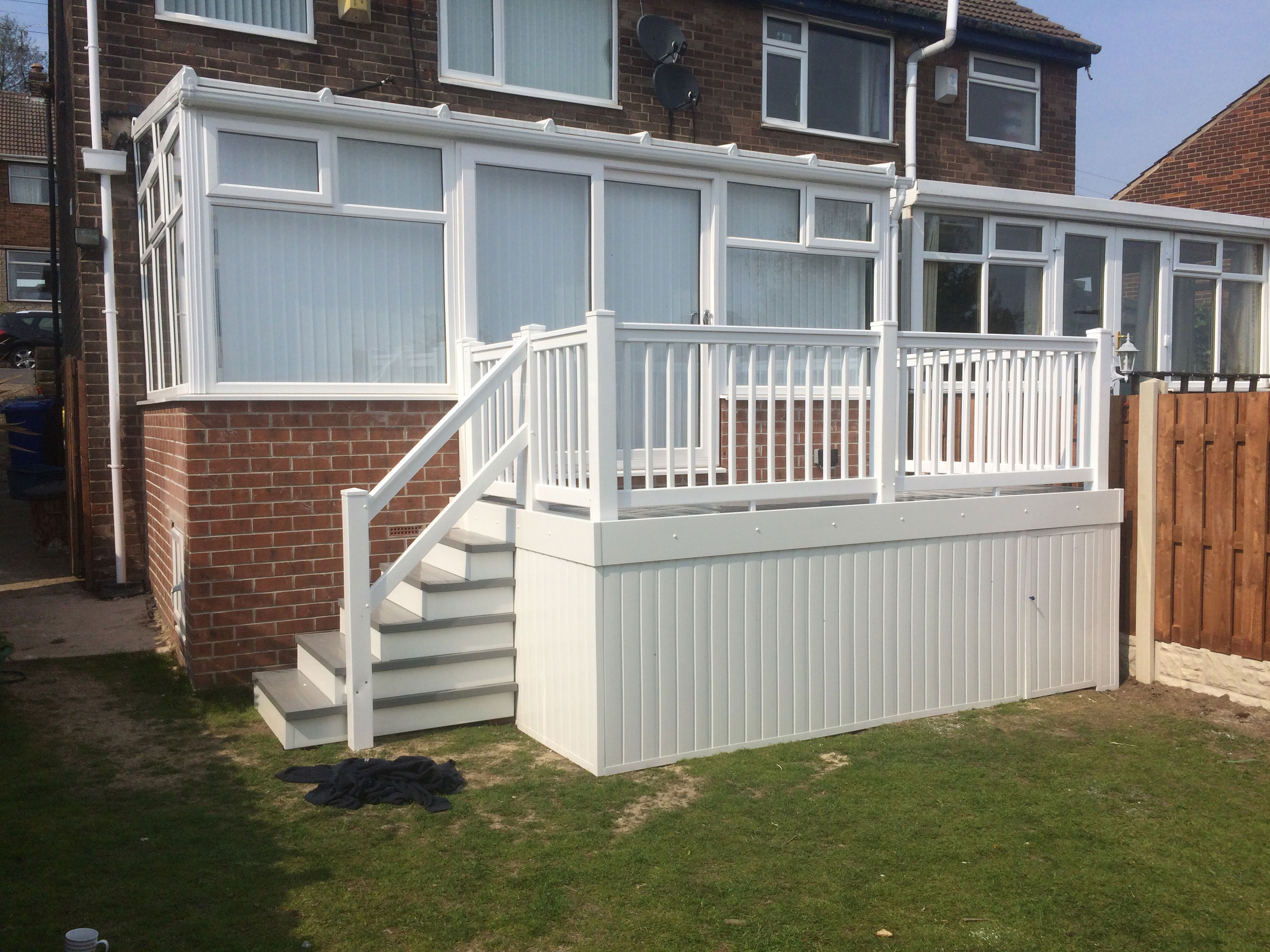 Diamond Decking uPVC Maintenance Free Plastic Garden Decking