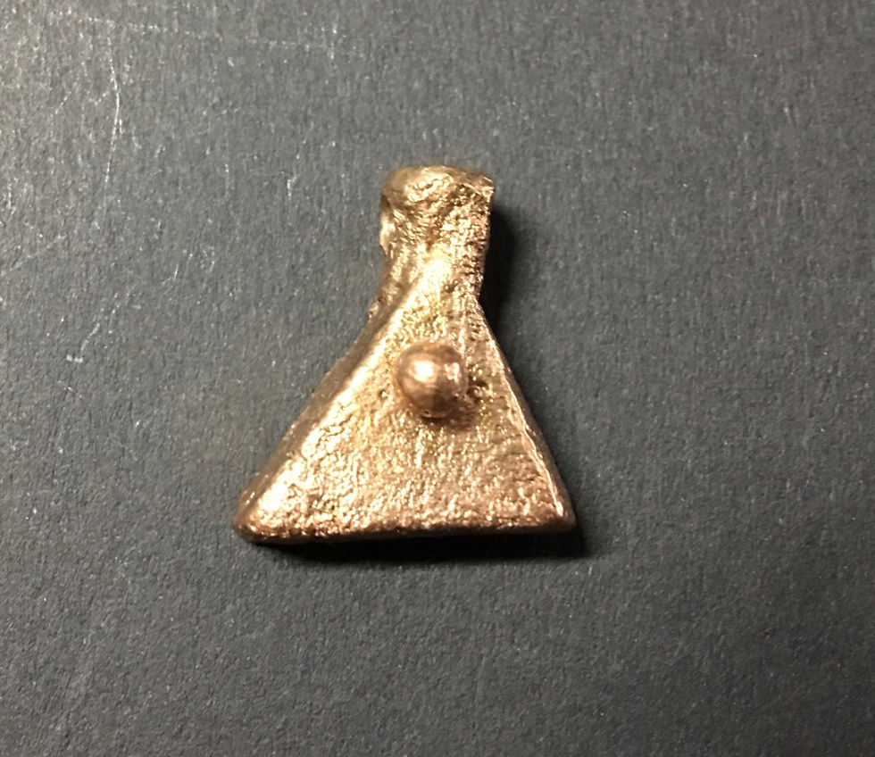 Triangle Nessu Design