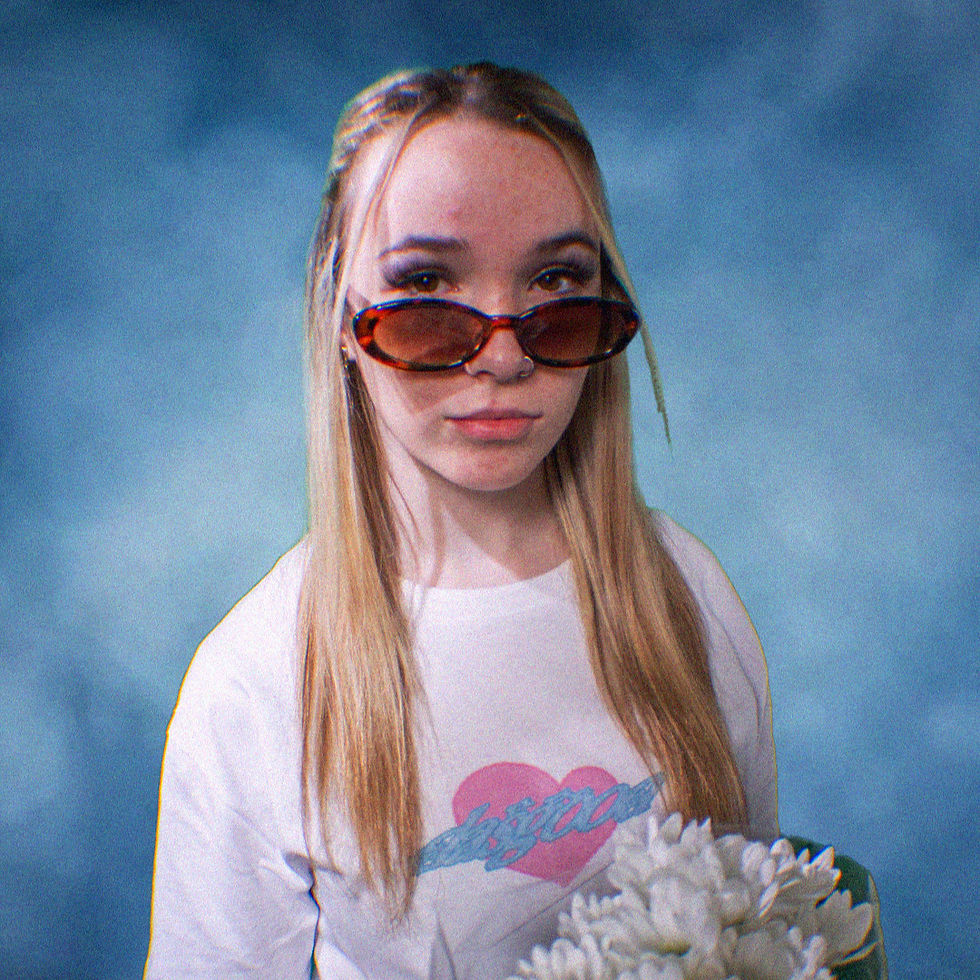 Thumbnail: h<3rt tee