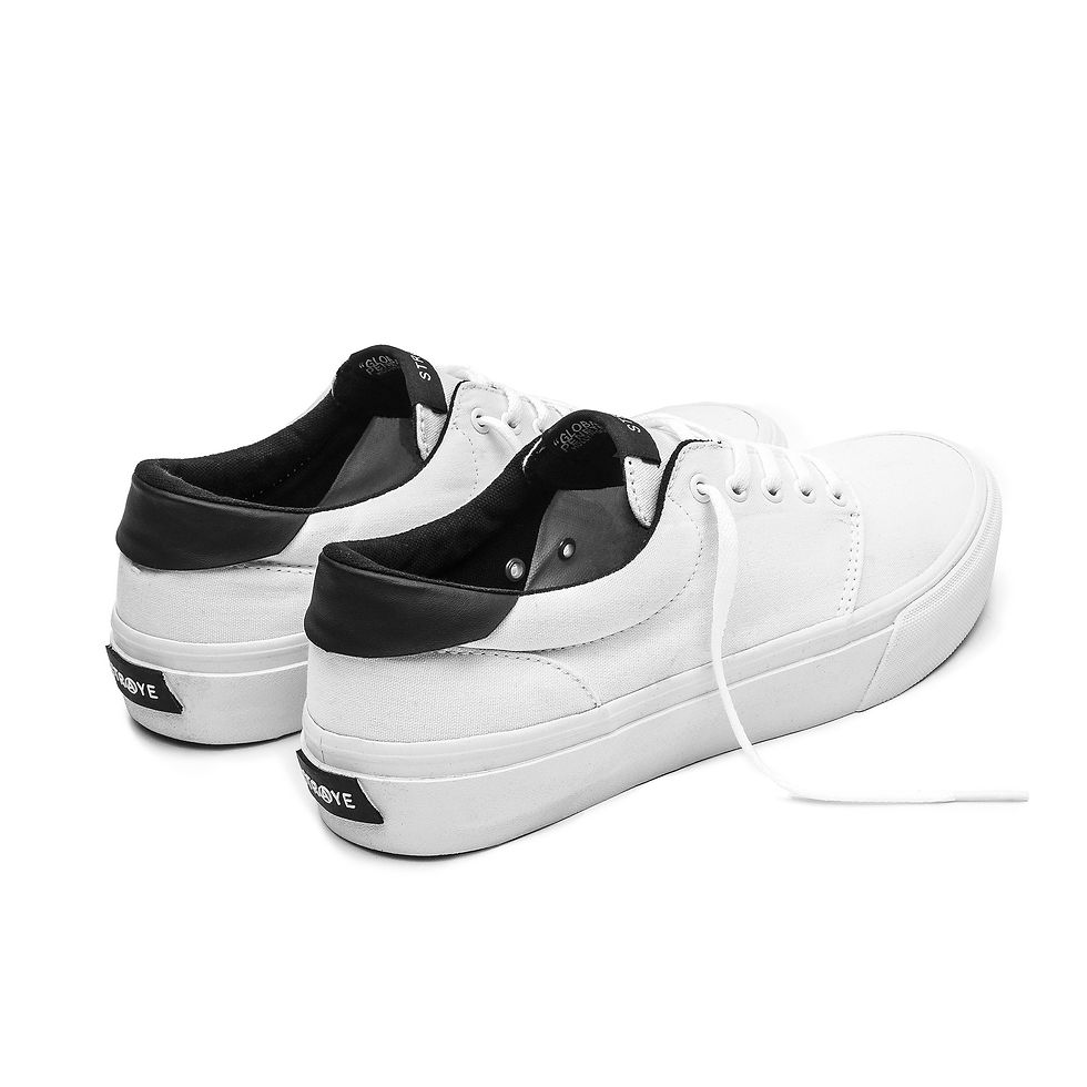 サムネイル： STRAYE FAIRFAX WHITE