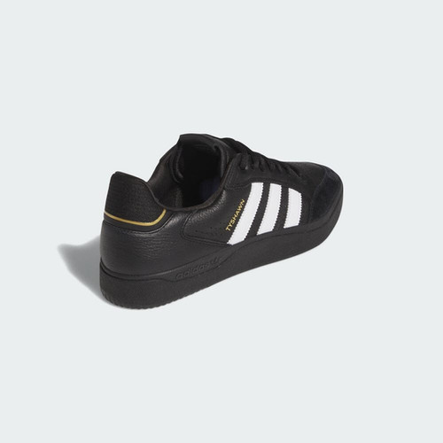 【10日までお取り置き中!!】adidas TYSHAWN LOW タイショーン 国内1月25日発売予定】アディダス スケートボーディング タイ