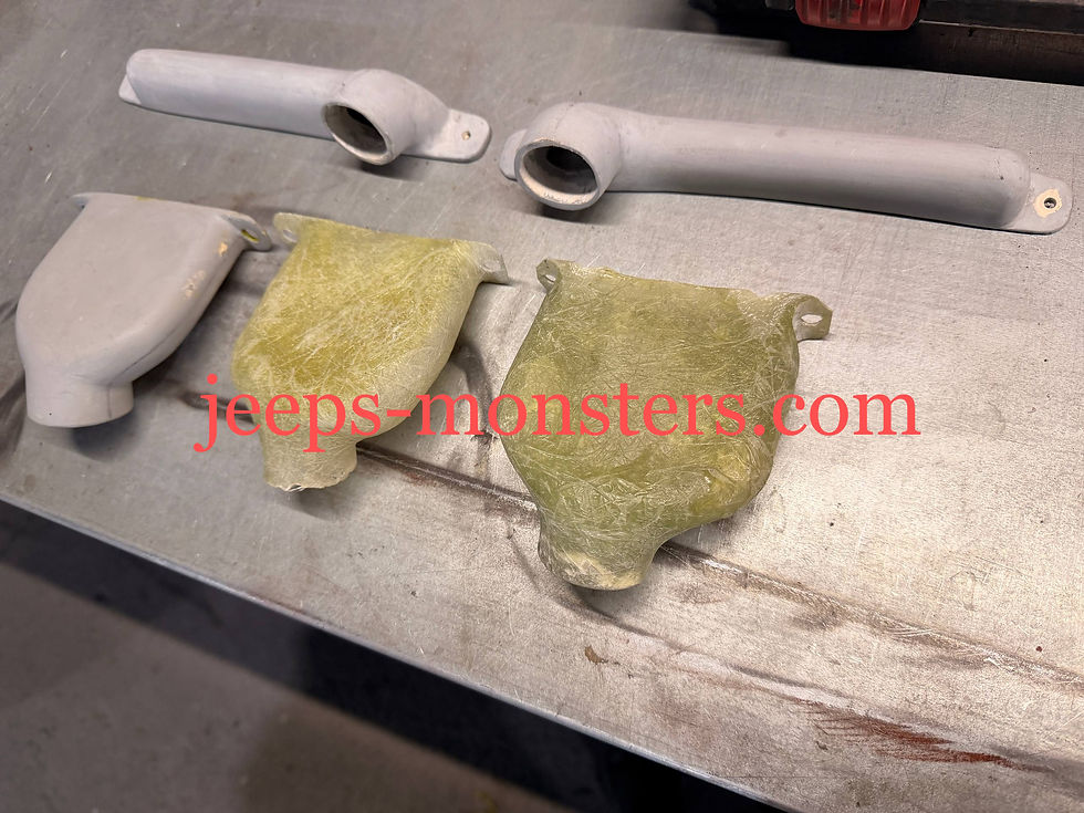 Thumbnail: Dashboard air duct set.