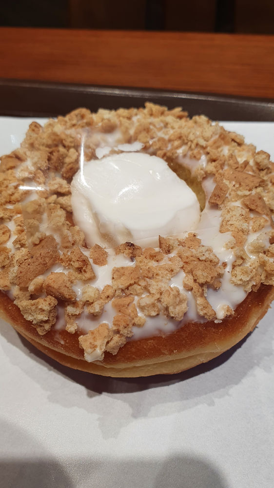 A Superstar Snack From Dunkin’ Donuts Star Jelly Peach Iced Tea and