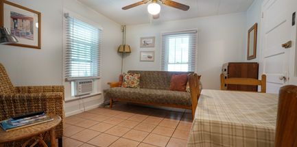 Carolina Temple Island Inn-33.jpg