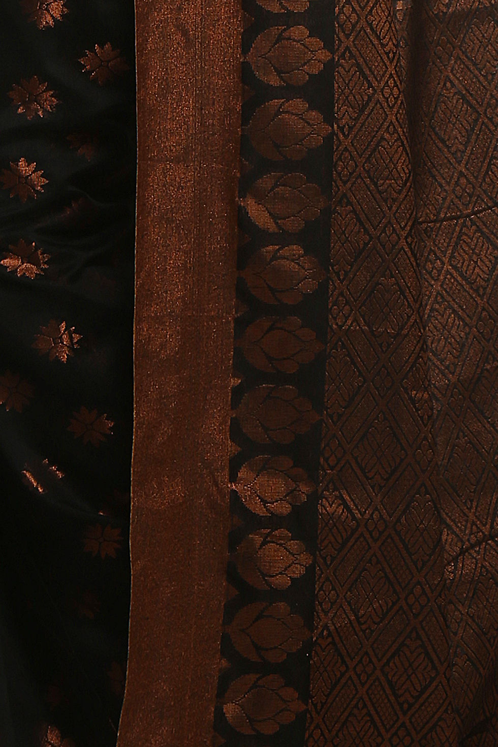 Thumbnail: Woven Kanjivaram Cotton Silk Saree.