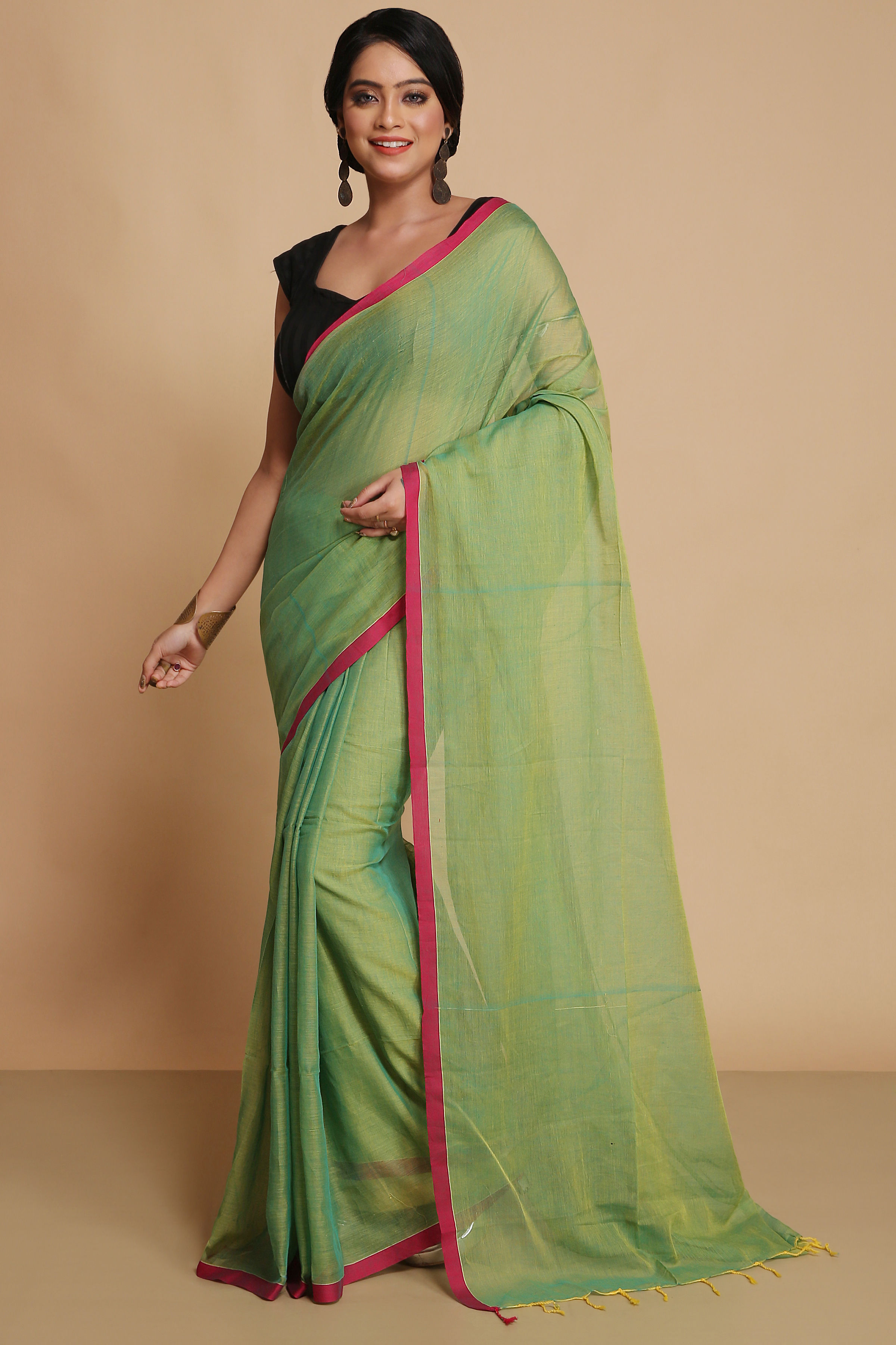 Bengal Handloom Pure Mulmul Plain Saree - Green