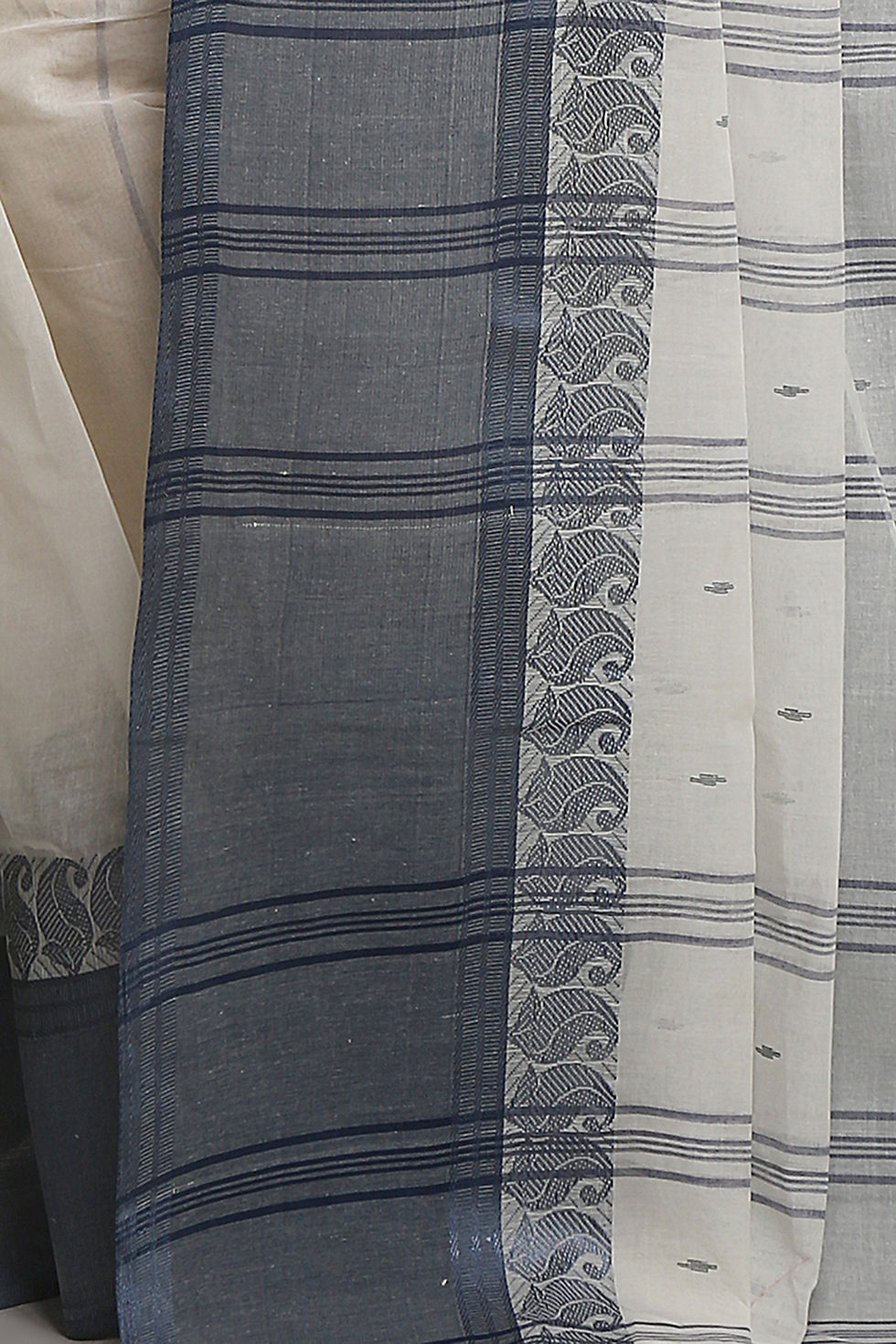 Thumbnail: cotton tant saree with bright solid border