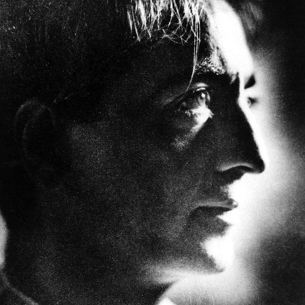 black-and-white-photograph-of-j-krishnamurti.jpg
