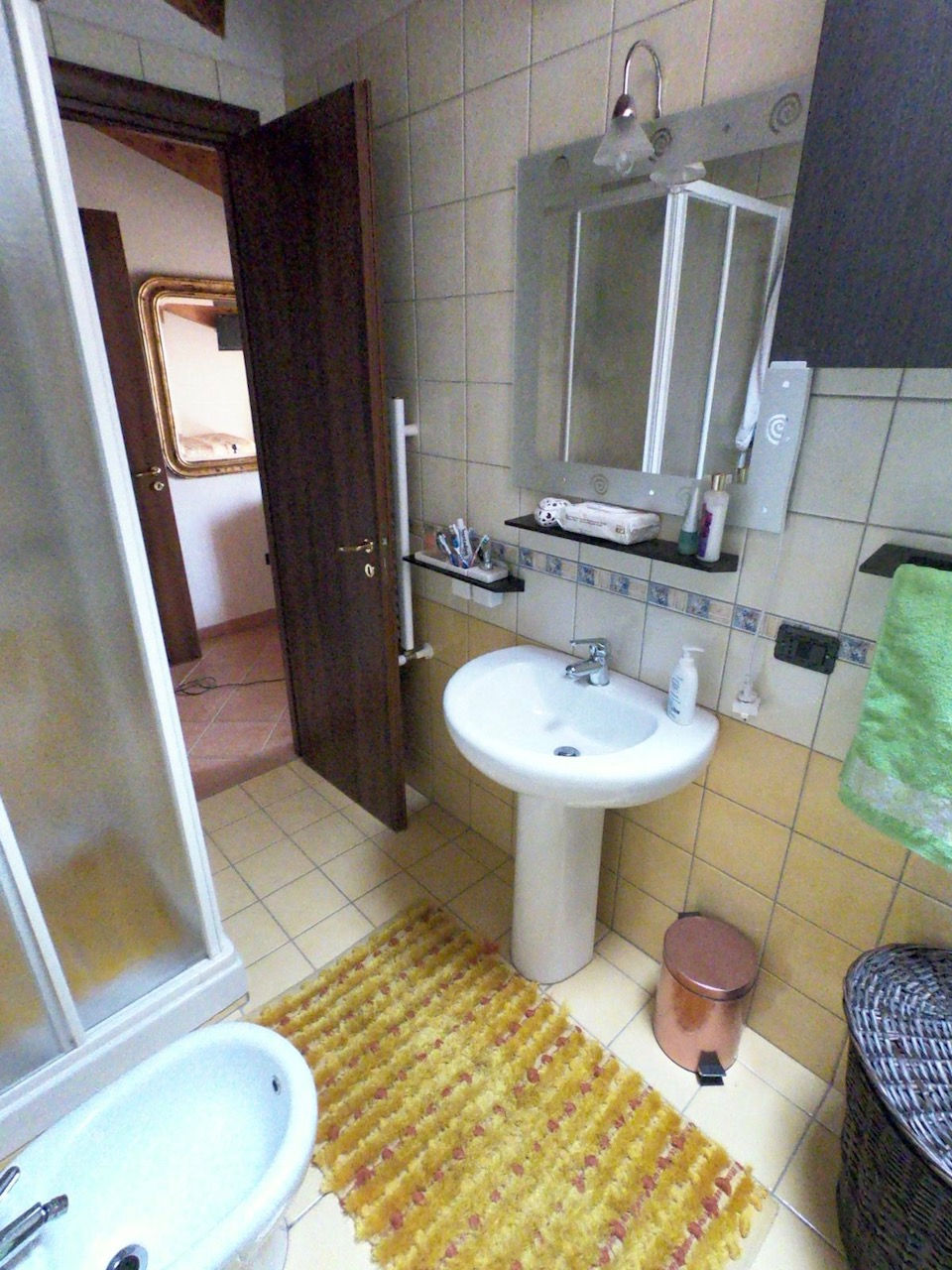 bagno in camera gold