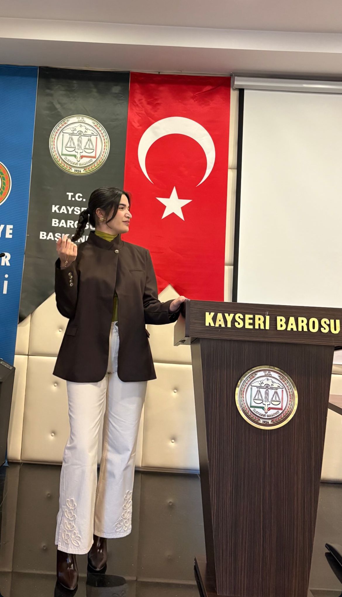 Yazarın fotoğrafı: Semanur Sungur