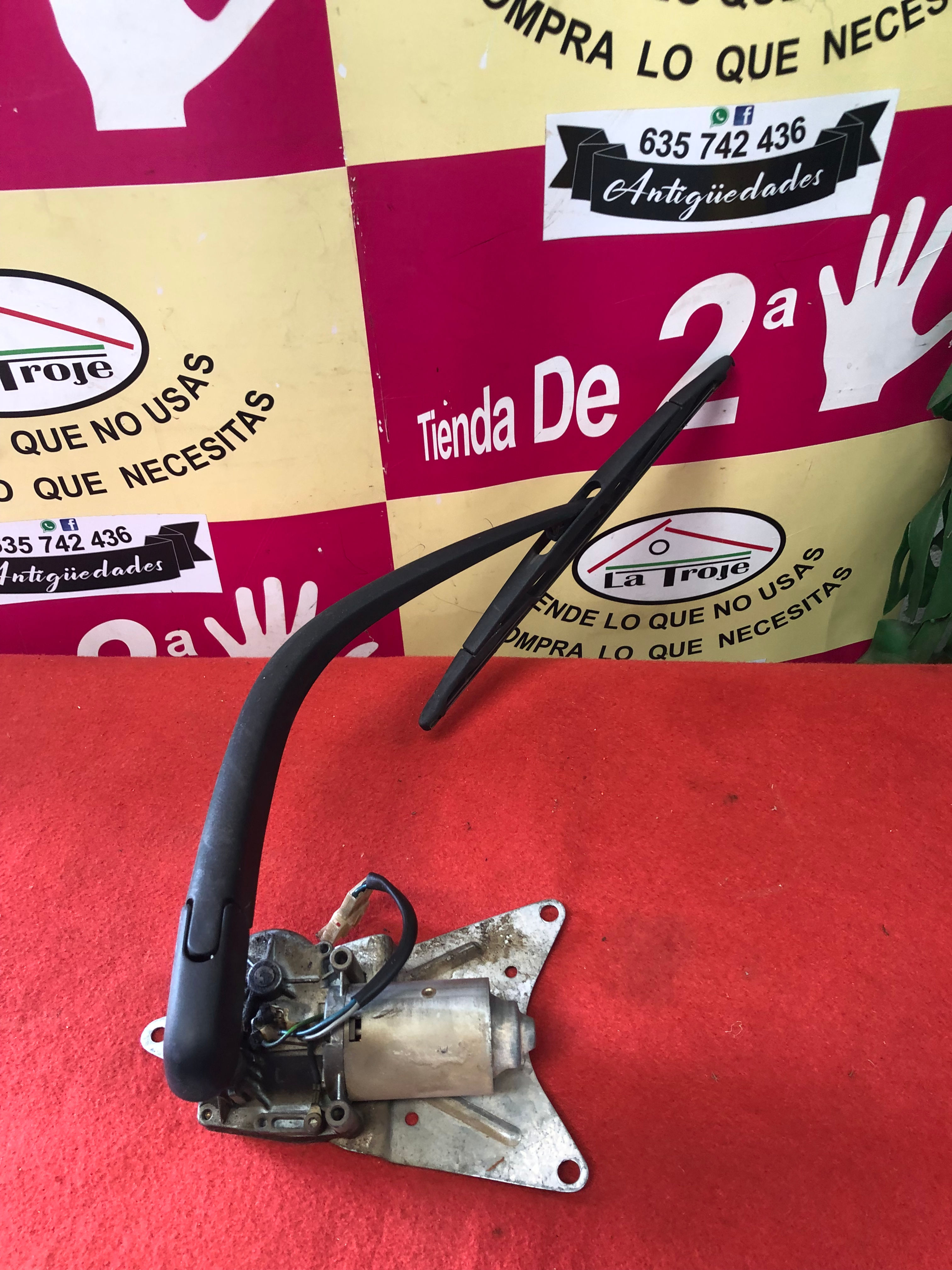 bomba luneta trasera twingo 150523