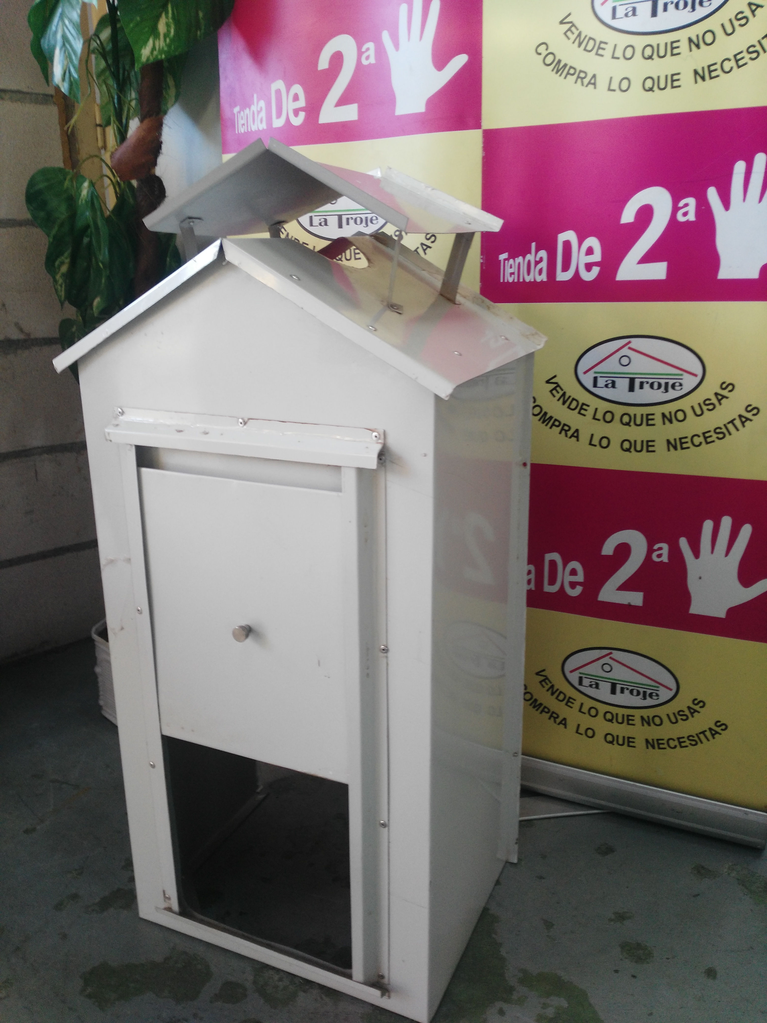 271219 caseta cubre calentador